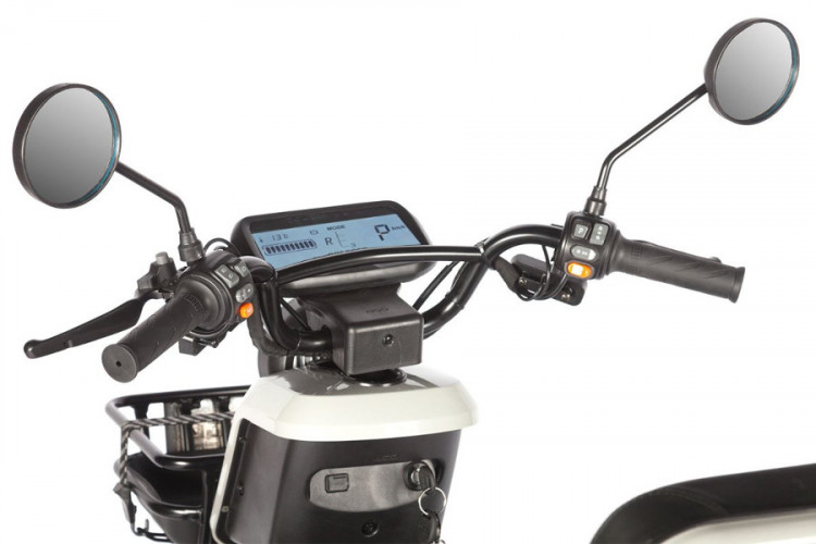 Пассажирский электротрицикл Wanshida LC300 в Саратове