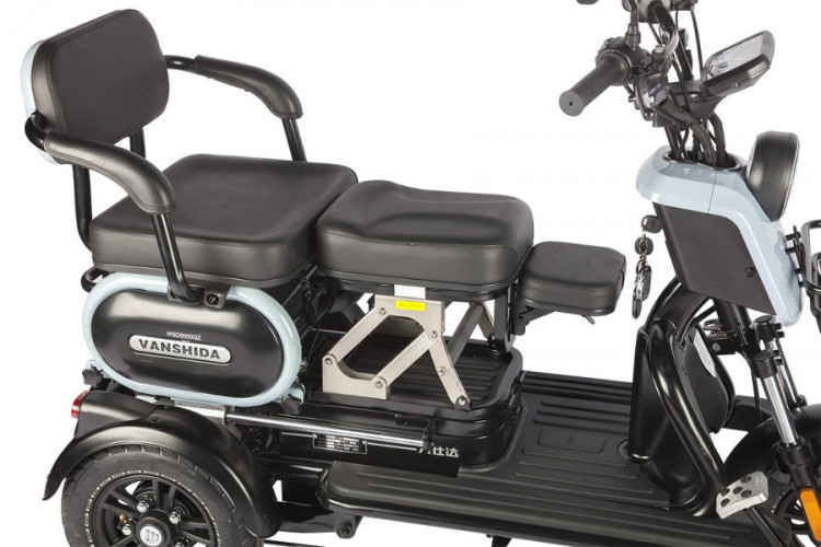 Электротрицикл Wanshida UN MOTO в Саратове