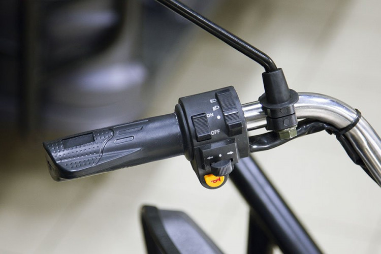 Грузовой электрический трицикл RuTrike Гибрид 1500 в Саратове