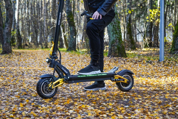 Электросамокат White Siberia NERPA PRO 3600W в Саратове