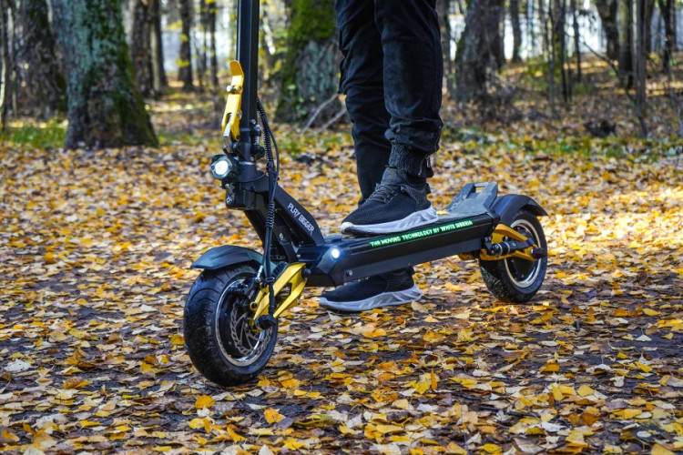 Электросамокат White Siberia NERPA PRO 3600W в Саратове