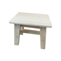 Табурет деревянный