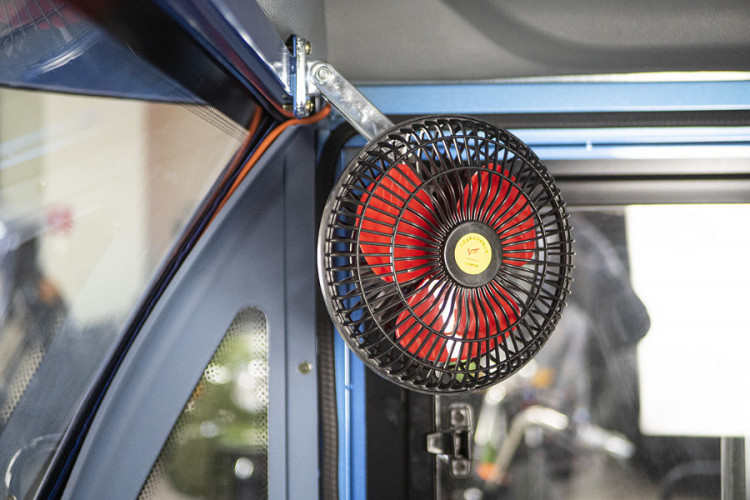 Грузовой электротрицикл Rutrike КАРГО Кабина 1500 в Саратове